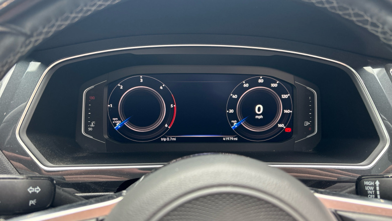 Volkswagen Tiguan 2.0 TDi 150 R-Line 5dr Diesel Estate